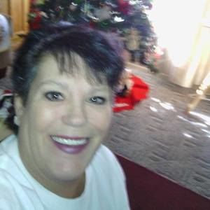 Meet your Posher, Deborah